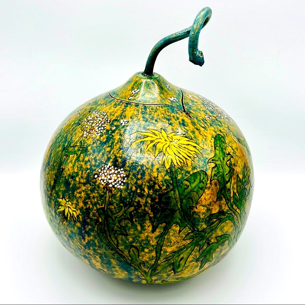 Hand Crafted Gourd Art
“Make a Wish” Dandelion Vessel w/ Lid by Kristina Simkins